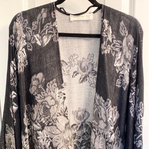 Abercrombie & Fitch Floral Fringe Poncho Coverup - Picture 2 of 5